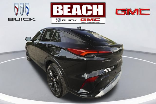 Used 2024 Buick Envista Sport Touring w/ Convenience I Package FWD image 5
