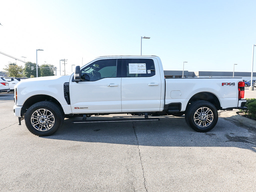 Certified 2025 Ford F250 Platinum AWD/4WD image 2
