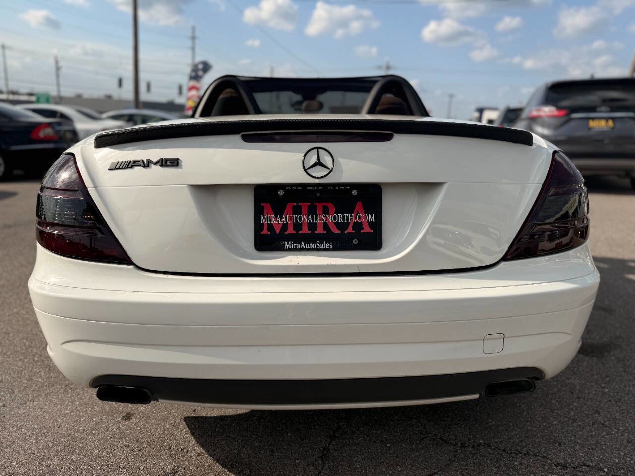 Used 2011 Mercedes-Benz SLK 300 image 20