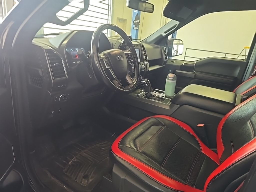 Used 2019 Ford F150 Lariat w/ Equipment Group 502A Luxury AWD/4WD image 5