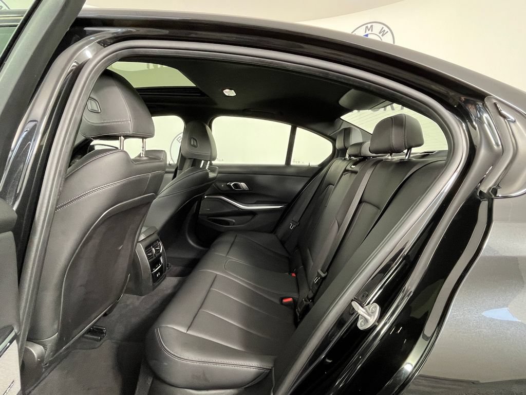 Used 2025 BMW M340i xDrive w/ Premium Package AWD/4WD image 21