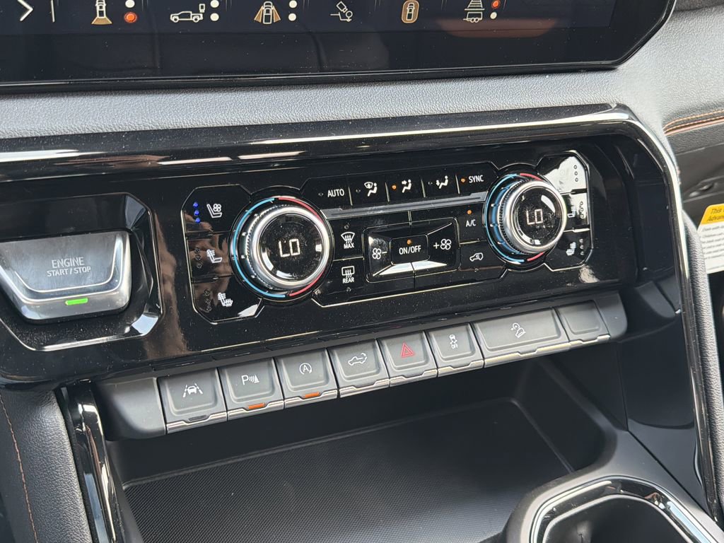 New 2026 GMC Sierra 1500 AT4 w/ Technology Package image 6