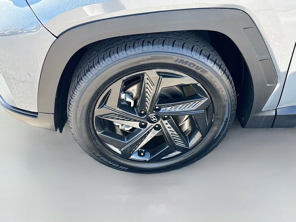 Used 2024 Hyundai Tucson Limited image 27