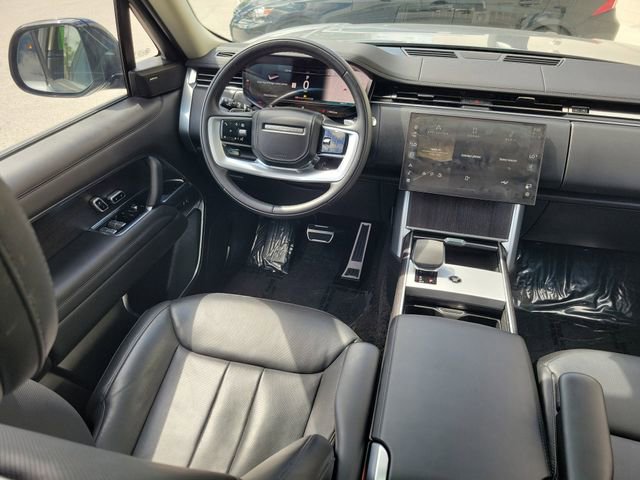 Used 2024 Land Rover Range Rover SE image 18