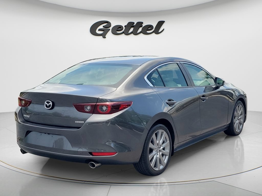 Used 2023 MAZDA MAZDA3 s FWD image 5