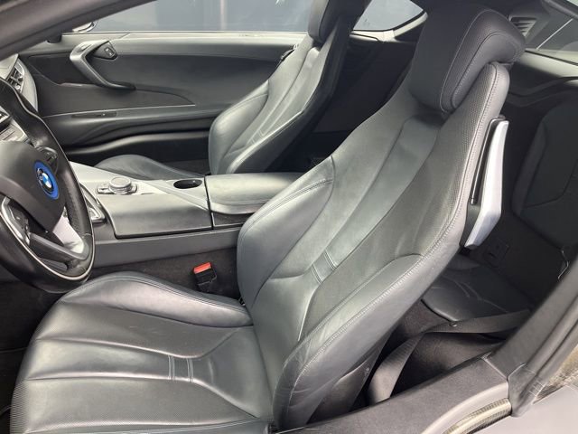 Used 2015 BMW i8 image 10