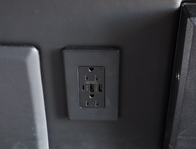 Used 2021 Mercedes-Benz Sprinter 3500 image 79