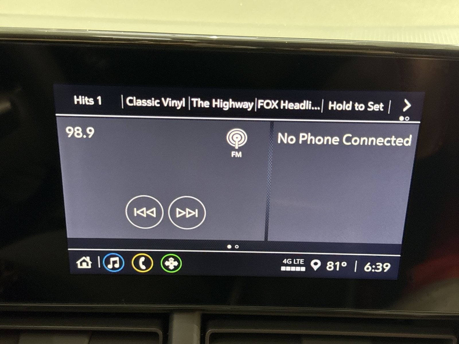 New 2026 Chevrolet Trax LS FWD image 20