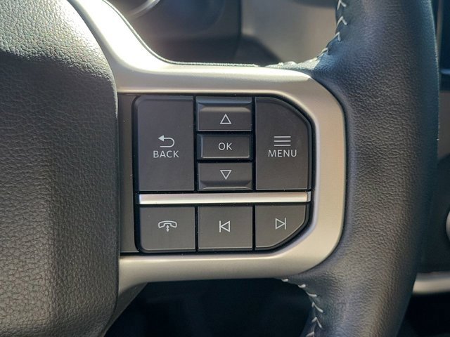 Used 2023 Ford Expedition XLT image 33