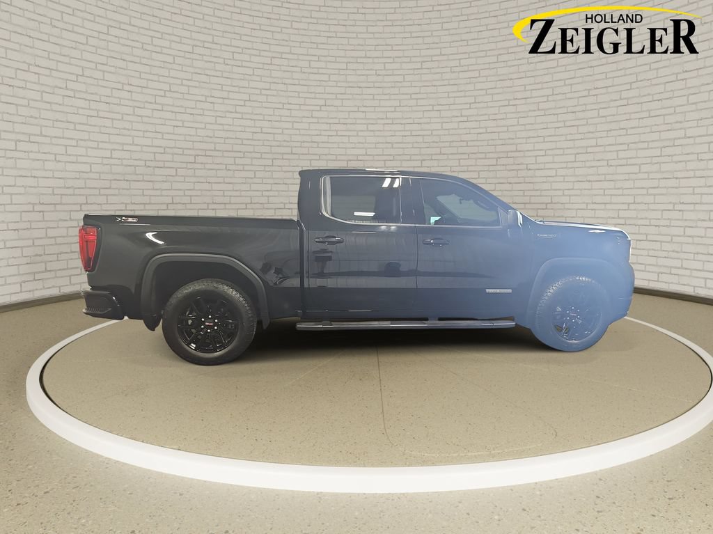Used 2024 GMC Sierra 1500 Elevation w/ Preferred Package AWD/4WD image 4