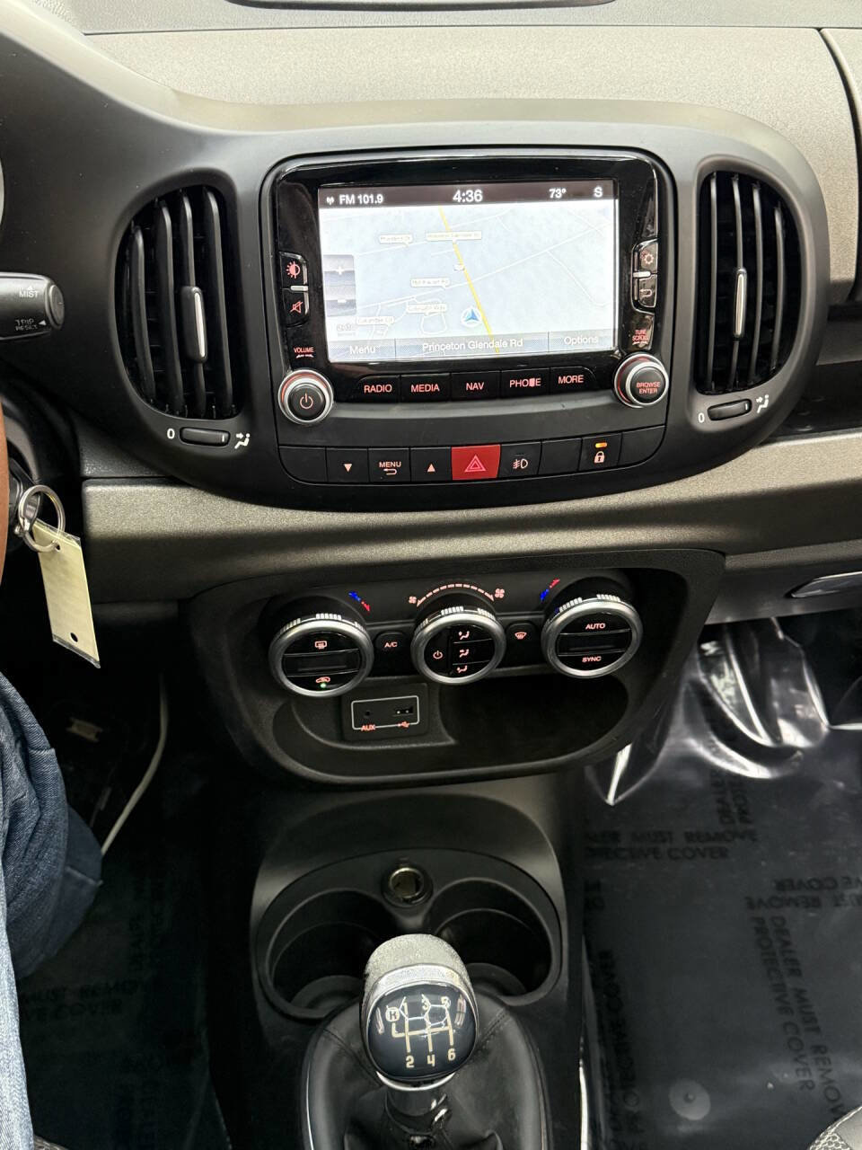 Used 2016 FIAT 500L Trekking image 28