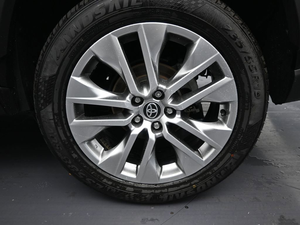 Used 2022 Toyota RAV4 Limited w/ Limited Grade Weather Package FWD image 9