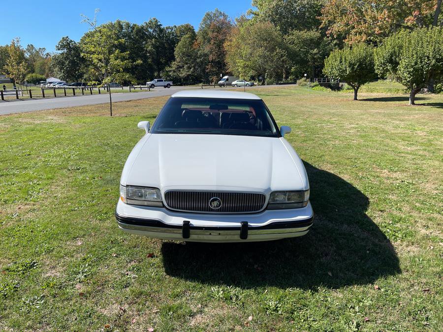 Used 1994 Buick Le Sabre Limited FWD image 21