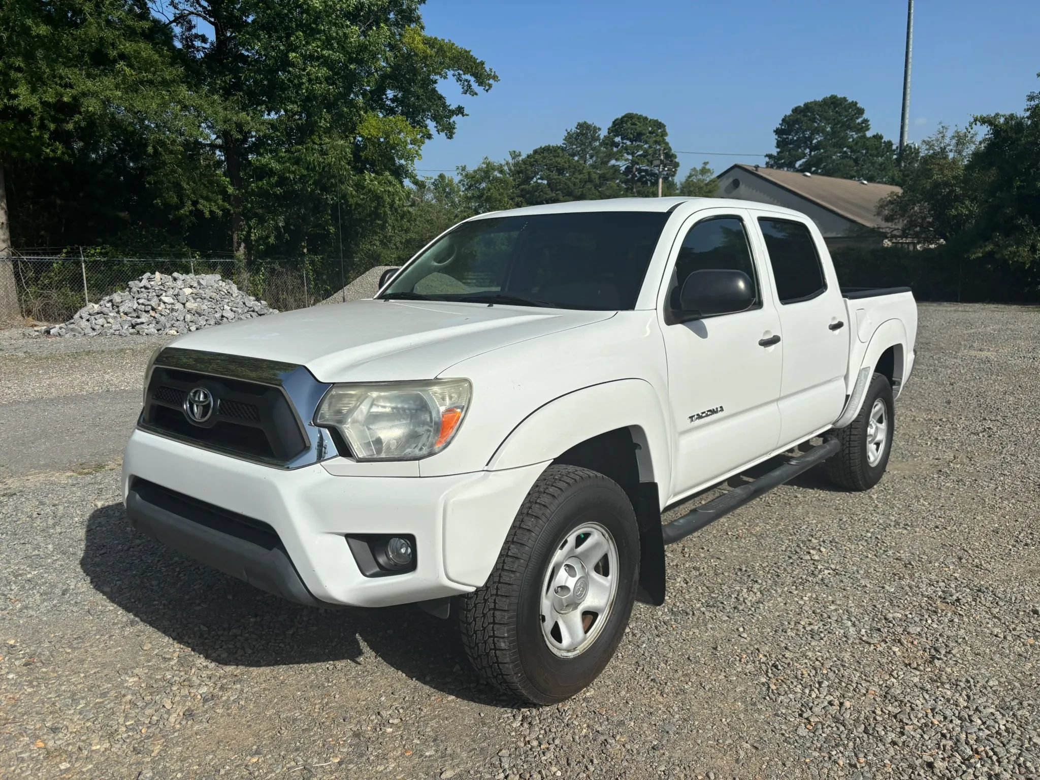 Used 2015 Toyota Tacoma PreRunner w/ SR5 Package RWD image 12