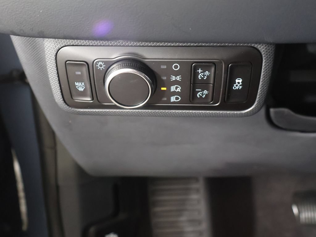 Used 2023 Ford Mustang Mach-E Premium AWD/4WD image 39
