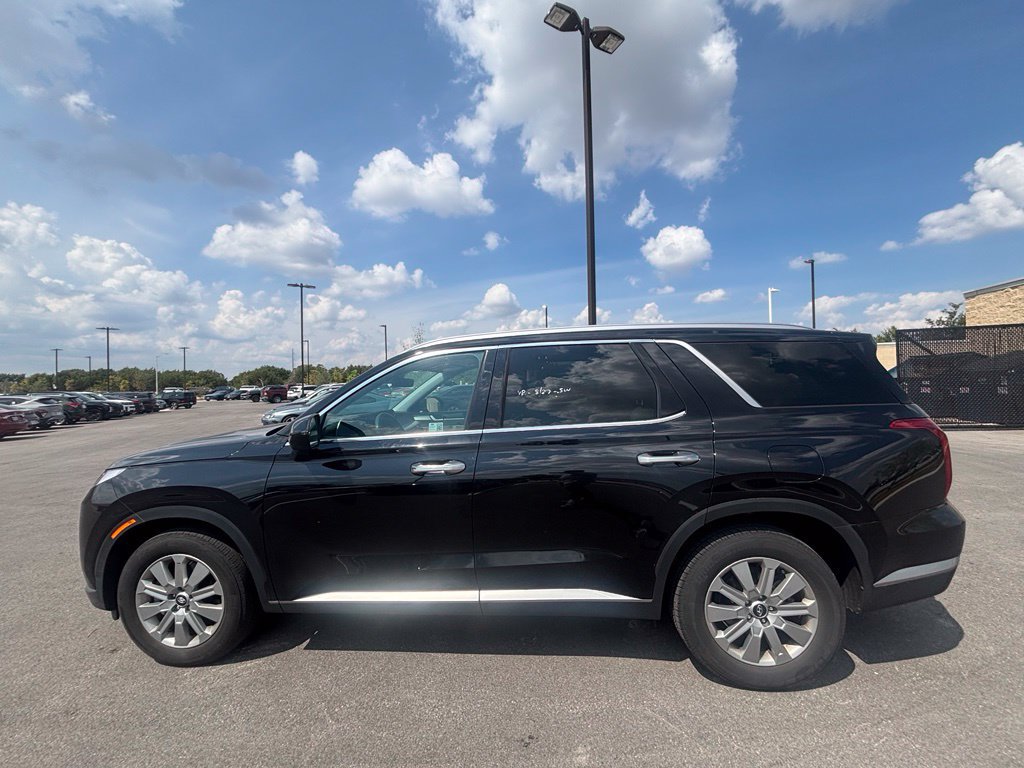 Certified 2025 Hyundai Palisade SEL FWD image 6