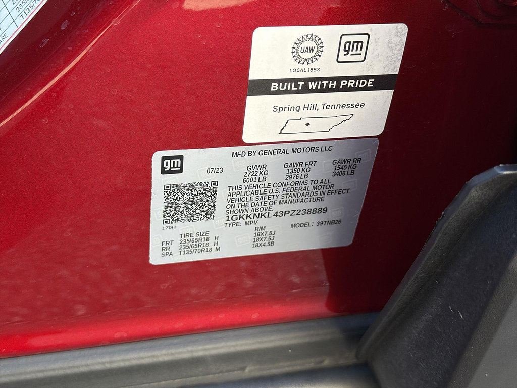 Used 2023 GMC Acadia SLE FWD image 33