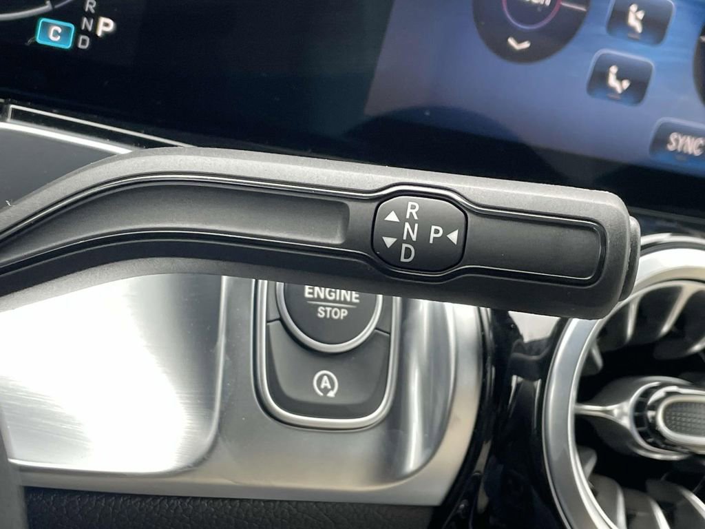 Certified 2025 Mercedes-Benz GLB 250 image 22