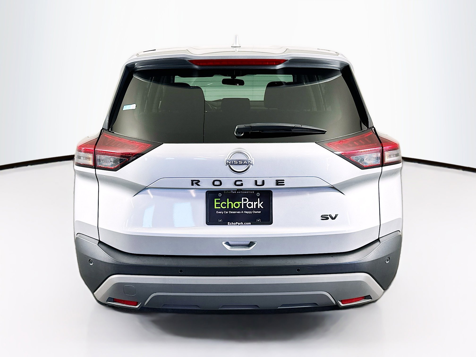 Used 2023 Nissan Rogue SV image 7