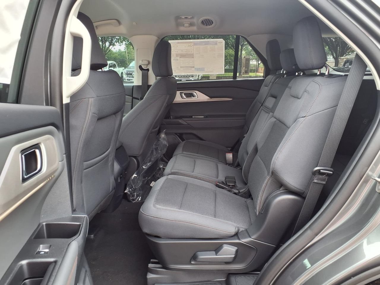 New 2026 Ford Explorer Active RWD image 19