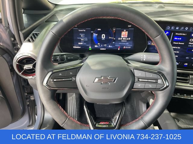 Used 2024 Chevrolet Equinox EV RS FWD image 11