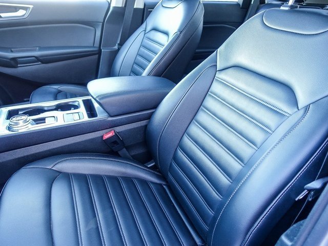 Used 2024 Ford Edge SEL w/ Convenience Package image 18