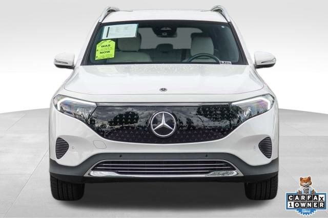 Used 2024 Mercedes-Benz EQB 300 4MATIC image 2