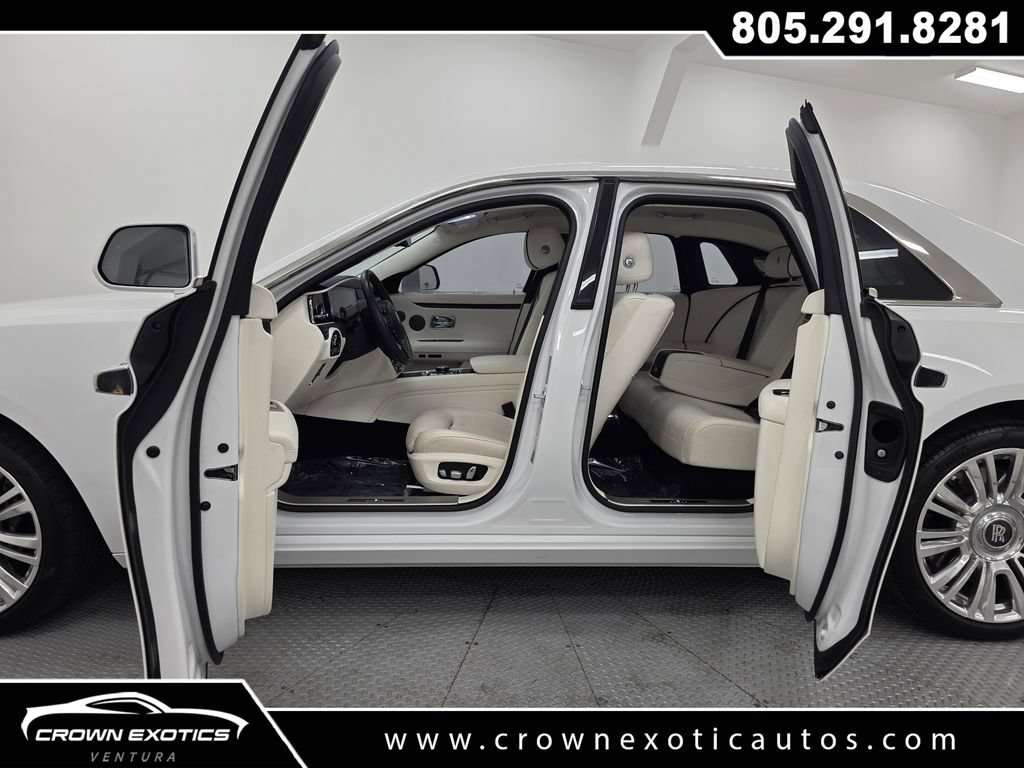 Used 2021 Rolls-Royce Ghost AWD/4WD image 13