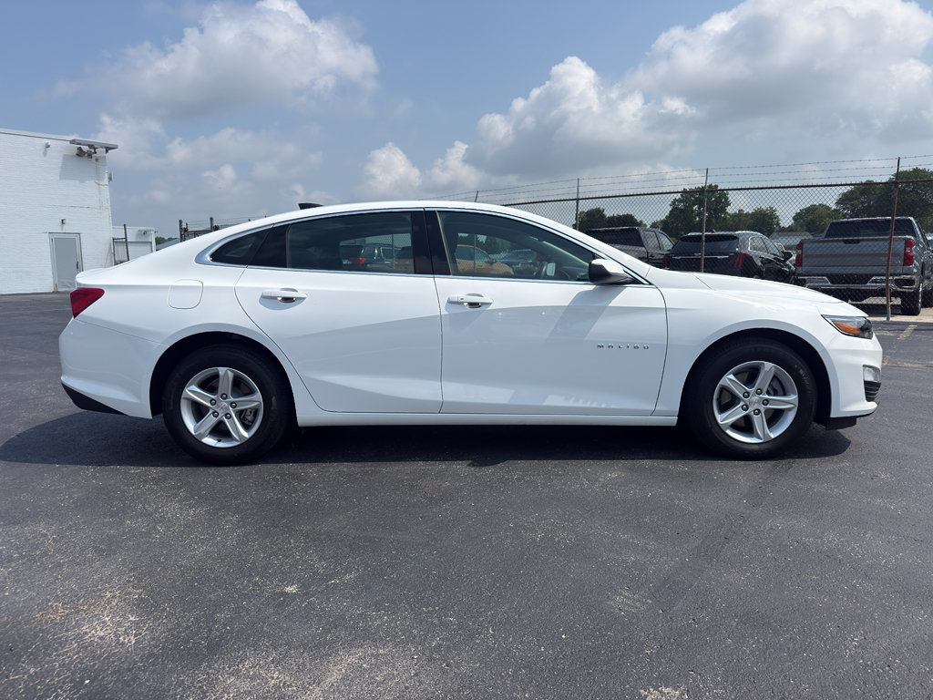 Used 2024 Chevrolet Malibu LS FWD image 4