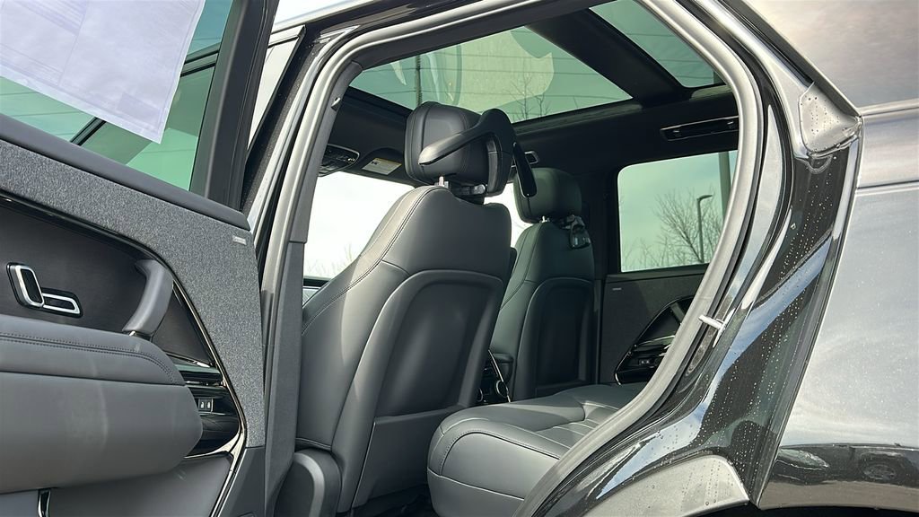 New 2026 Land Rover Range Rover Sport Dynamic SE image 22