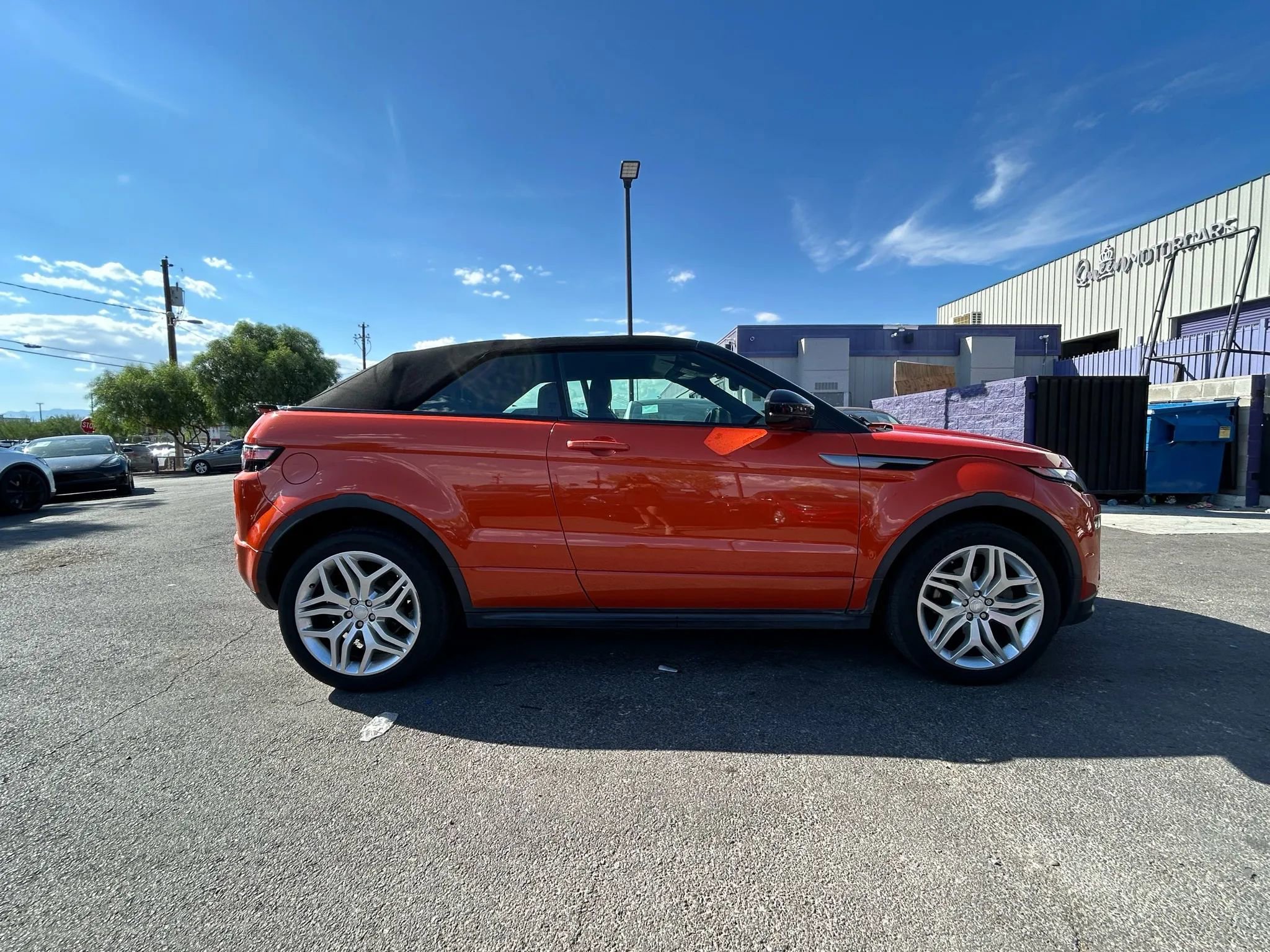 Used 2019 Land Rover Range Rover Evoque SE Dynamic image 4