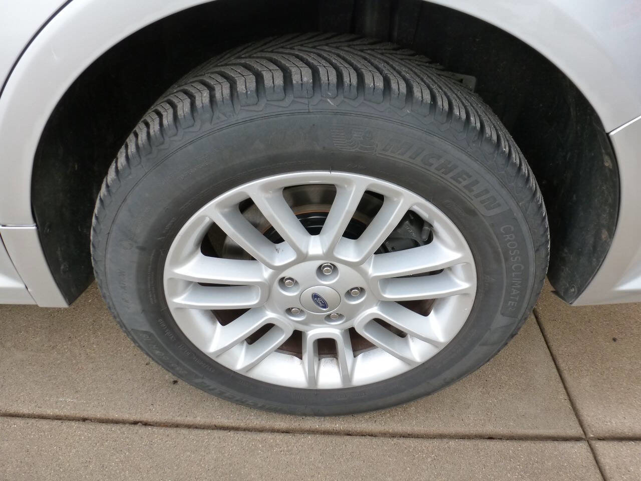 Used 2013 Ford Flex SEL image 16