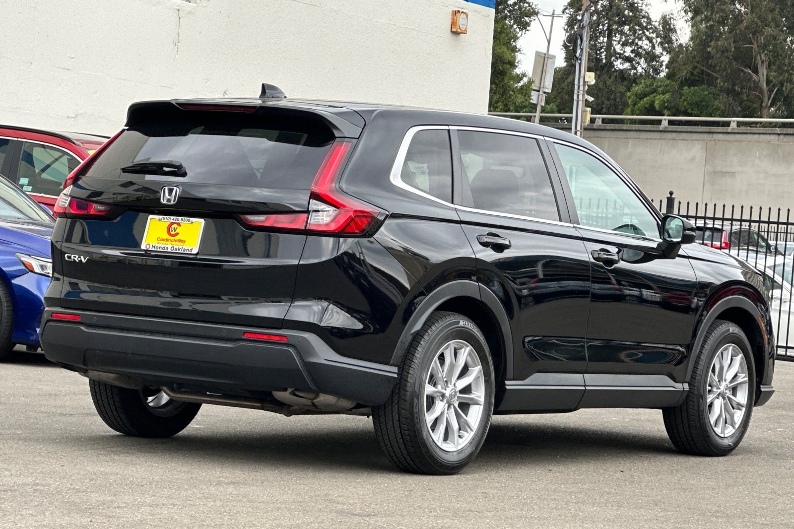 Used 2023 Honda CR-V EX-L image 4
