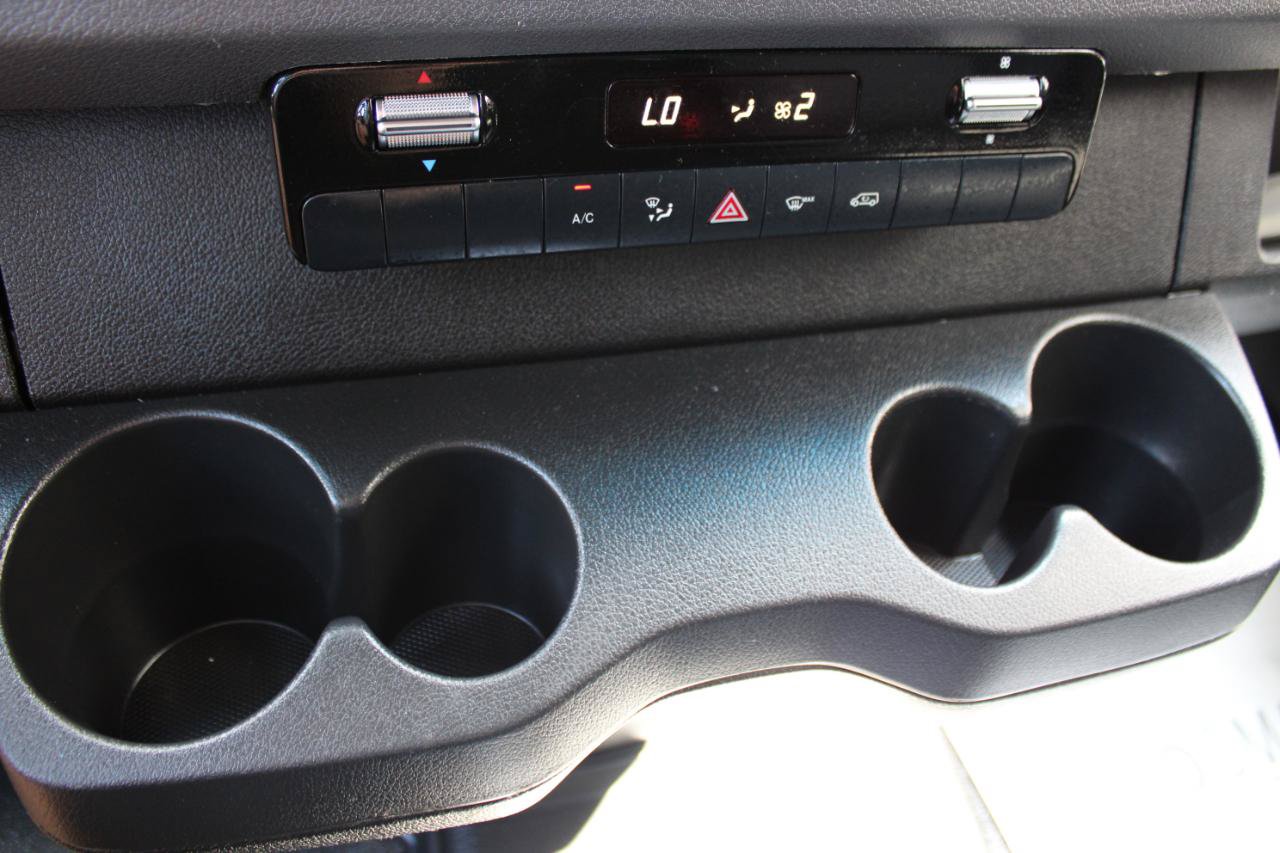 Used 2023 Mercedes-Benz Sprinter 2500 image 28