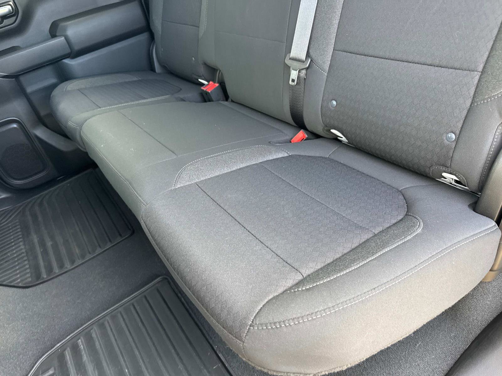 Used 2022 Chevrolet Silverado 1500 Custom image 13