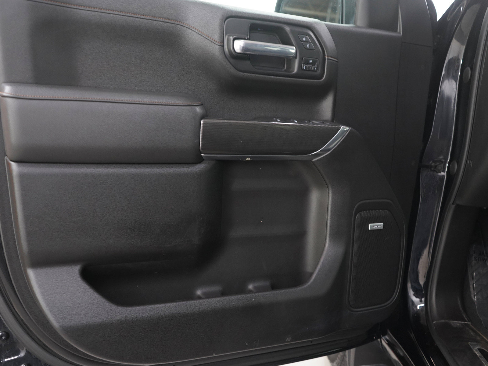 Used 2021 GMC Sierra 1500 AT4 w/ AT4 Value Package AWD/4WD image 17