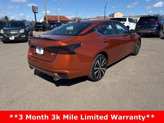 Used 2020 Nissan Altima 2.5 SR w/ Premium Package image 3