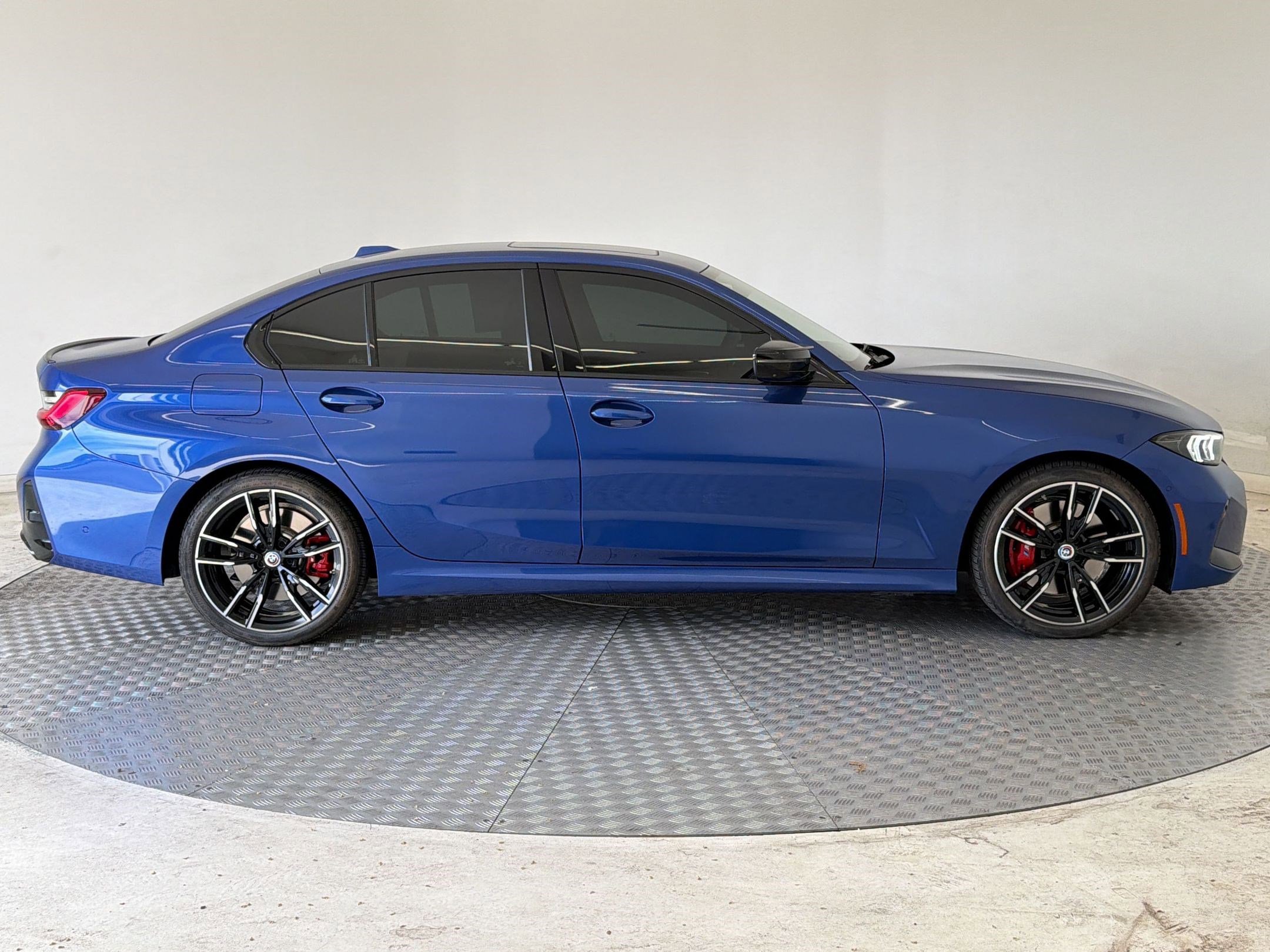 Certified 2023 BMW M340i xDrive w/ Premium Package image 8