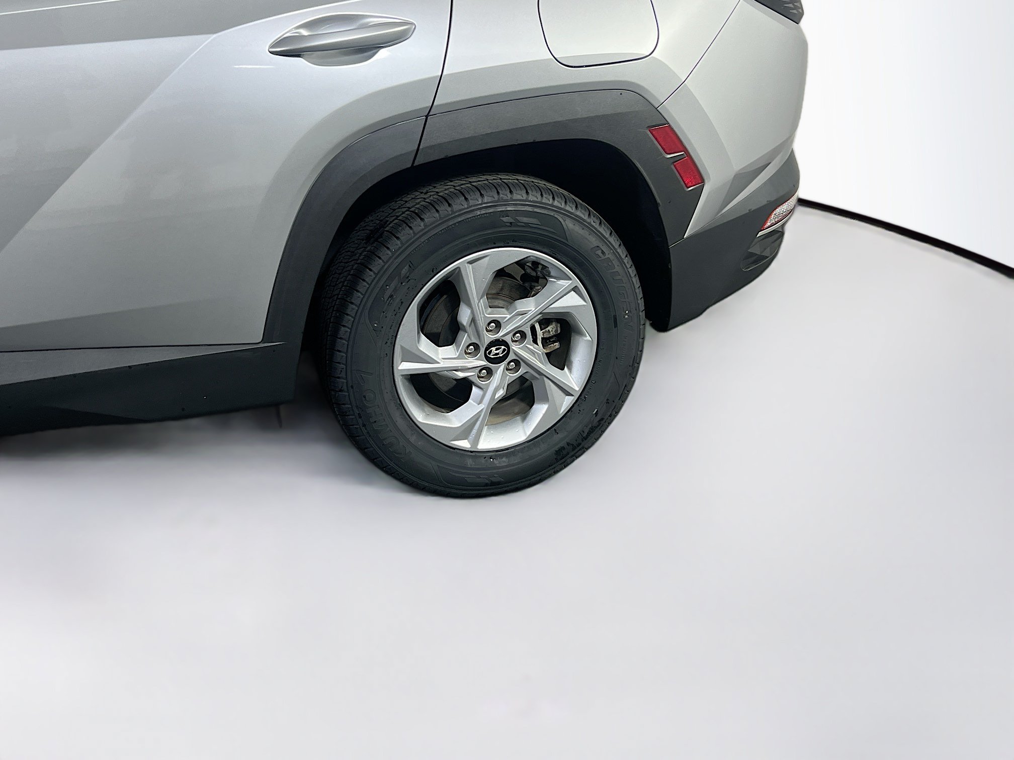 Used 2023 Hyundai Tucson SEL AWD/4WD image 29