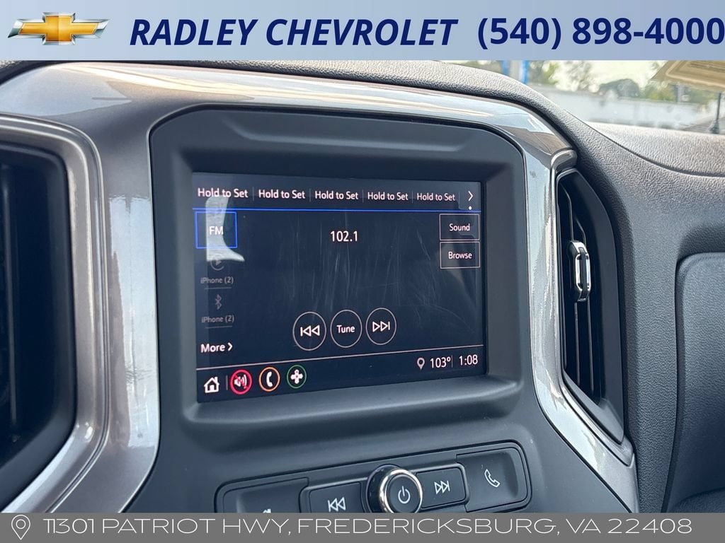 Certified 2025 Chevrolet Silverado 1500 W/T RWD image 8