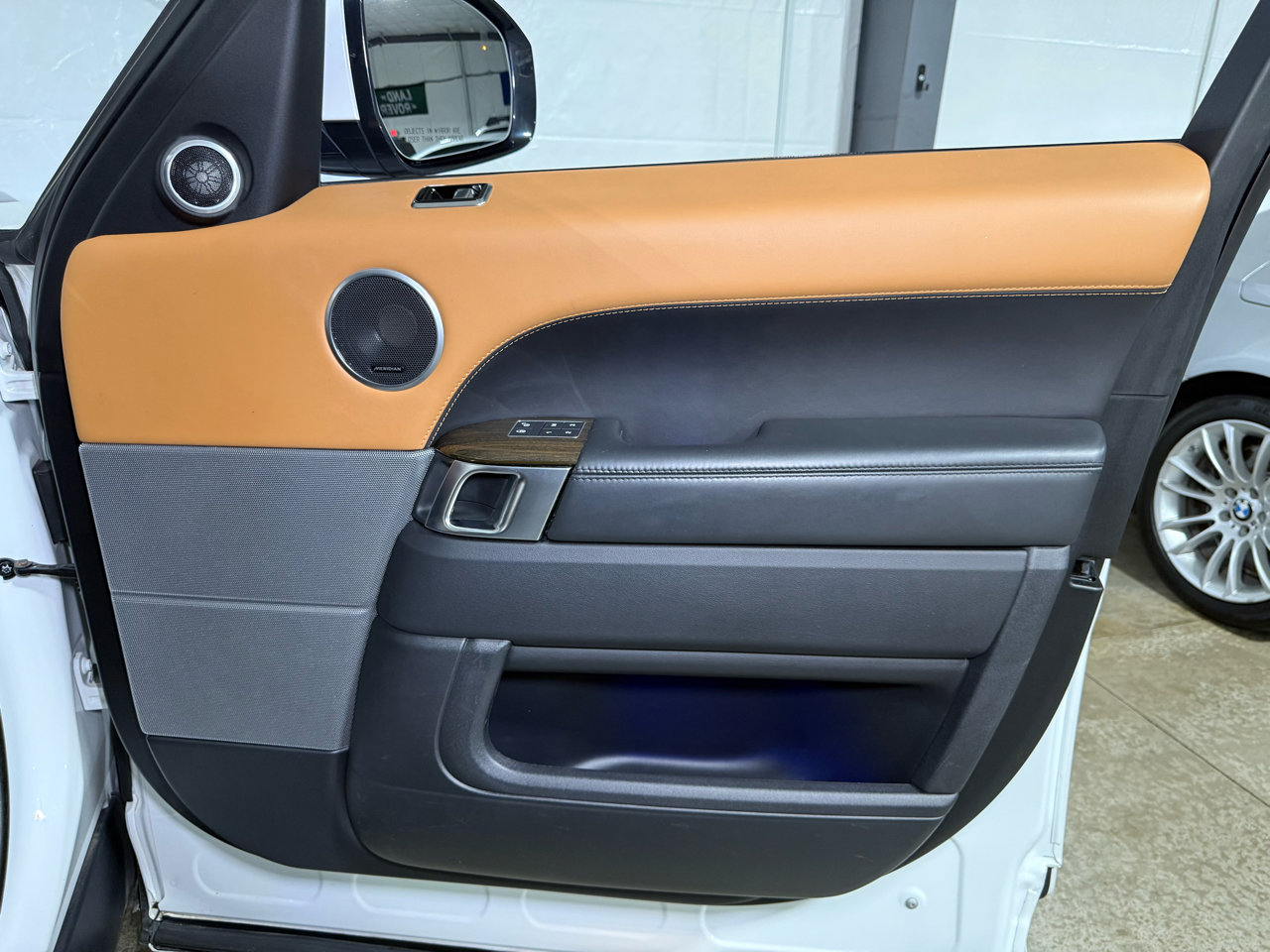 Used 2018 Land Rover Range Rover Sport Supercharged image 34