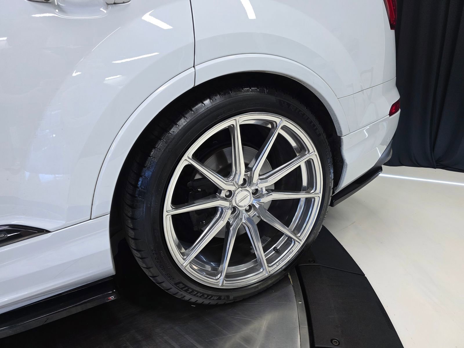 Used 2020 Audi SQ7 Prestige w/ Prestige Package AWD/4WD image 55