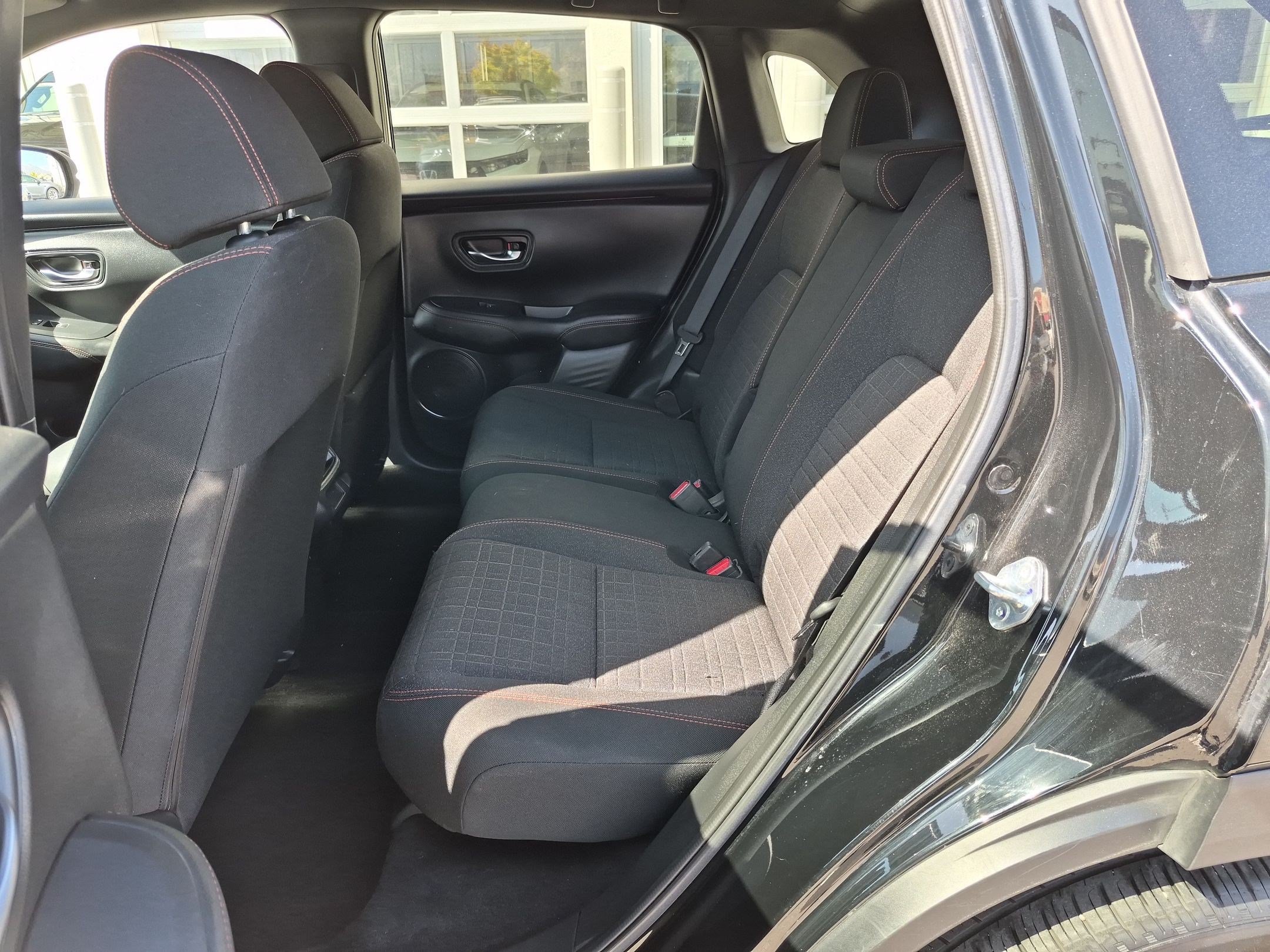Used 2025 Honda HR-V Sport image 29