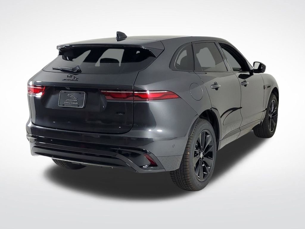 New 2026 Jaguar F-PACE R-Dynamic S image 5