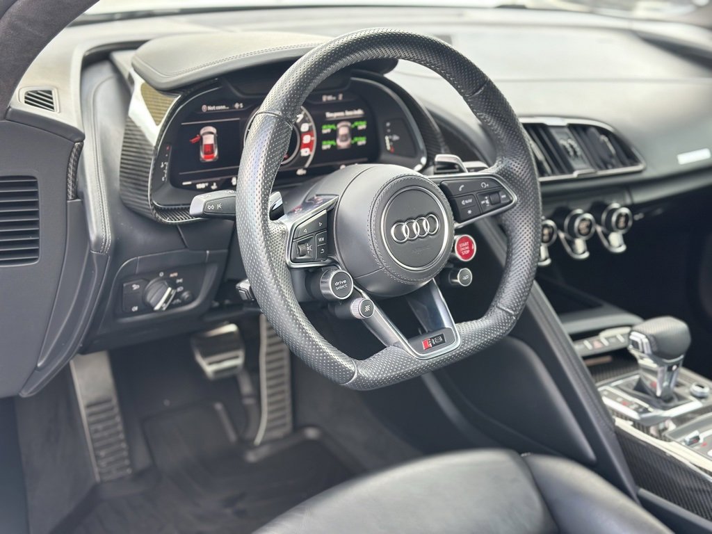 Used 2018 Audi R8 V10 plus image 12