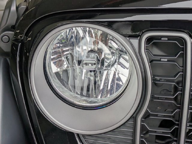 New 2026 Jeep Wrangler Sport AWD/4WD image 10