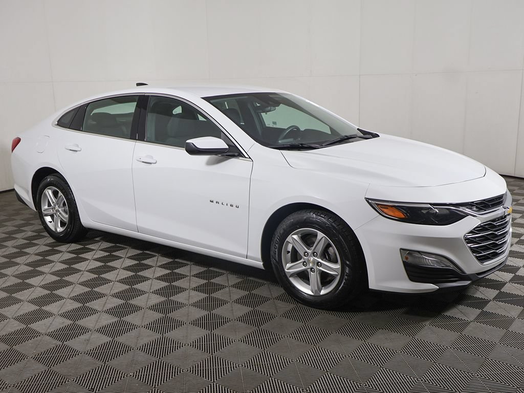 Used 2023 Chevrolet Malibu LS w/ Driver Confidence Package FWD image 12