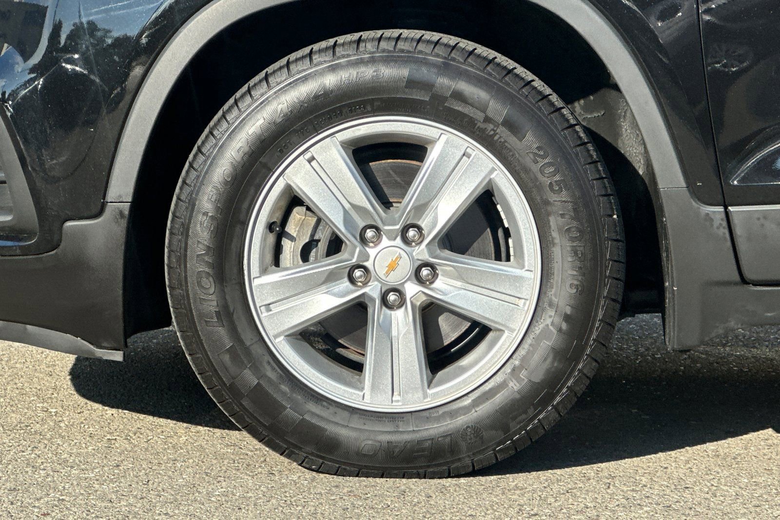 Used 2019 Chevrolet Trax LT w/ LT Convenience Package image 28