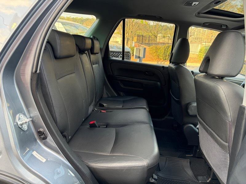 Used 2006 Honda CR-V EX image 37