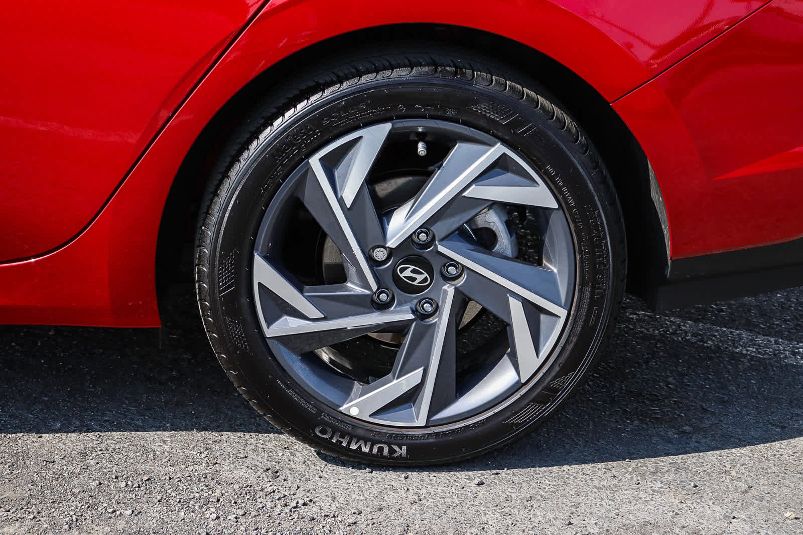 Used 2025 Hyundai Elantra Sport image 11